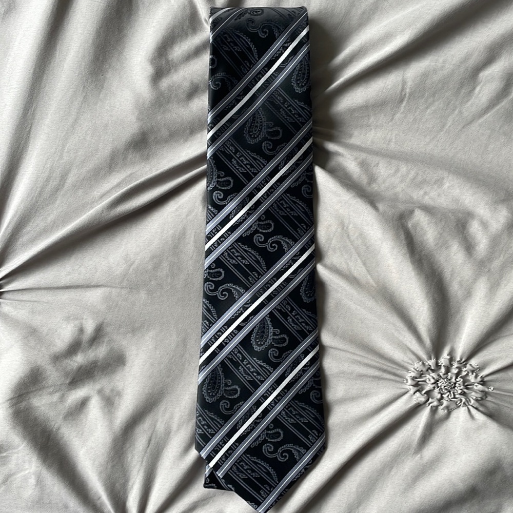 Fortino Landi grey tie with pattern